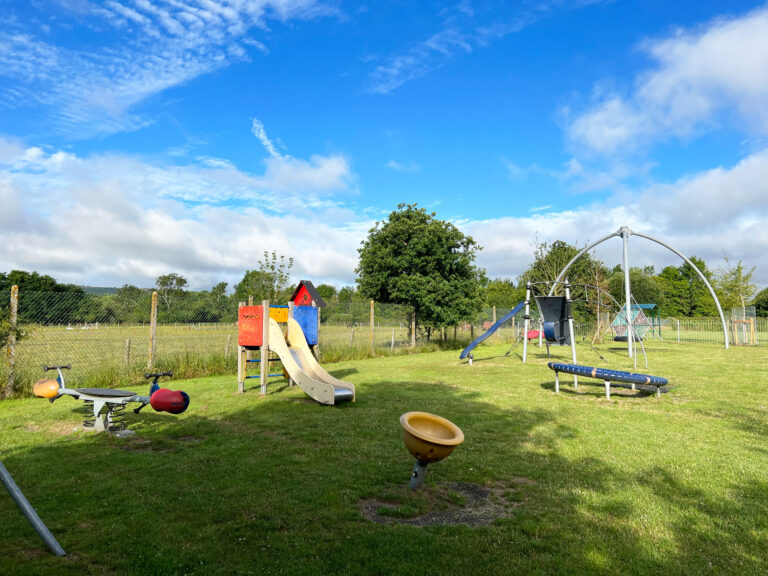 Paddock Way Children's Play Area in Petersfield, Hampshire
