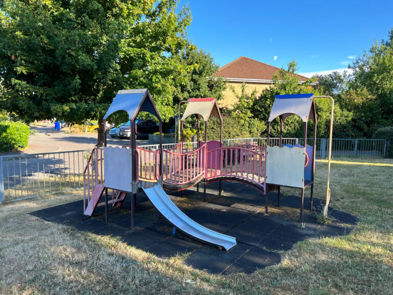 Cumbria Court Play Area in Farnborough, Hampshire