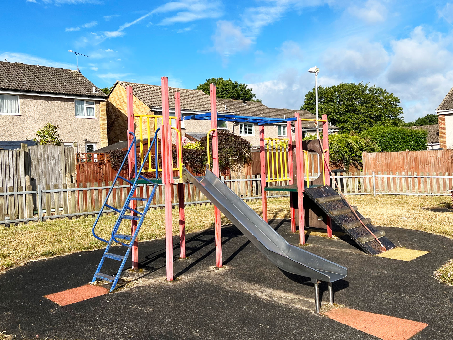 Dene Road Play Area in Farnborough, Hampshire