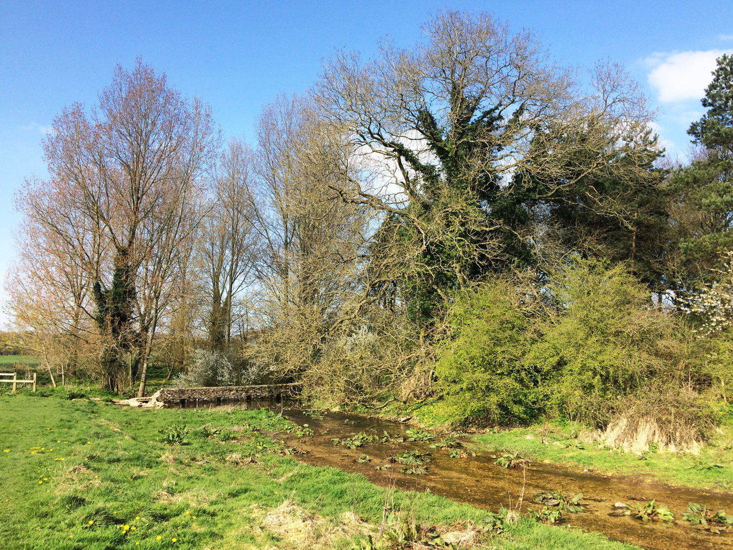 Find the Source of the River Thames at Thames Head Thames Head, the Source of the River Thames in Trewsbury Mead, Kemble, near Cirencester, Oxfordshire