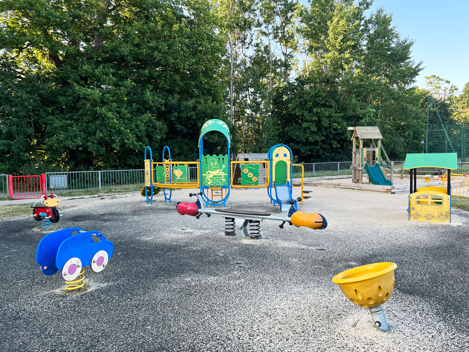 Play By a Lake at Broadwater Park Play Area, Godalming Broadwater Park and Play Area in Godalming, Surrey